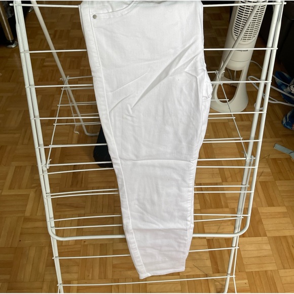 White jeans - Picture 2 of 2